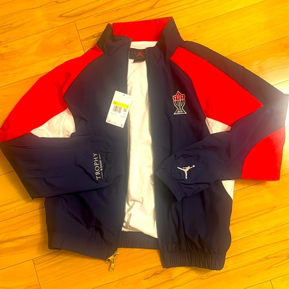 Jordan x Trophy Room windbreaker - Picture 1 of 5